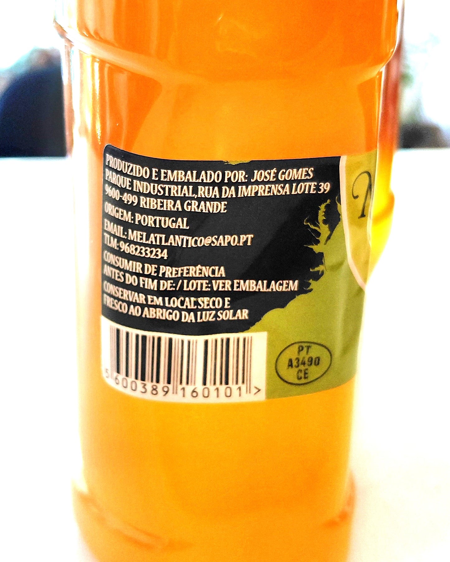 500g Azores Incense Honey – Mel do Atlântico – Rare & Aromatic Honey Squeeze bottle side view barcode