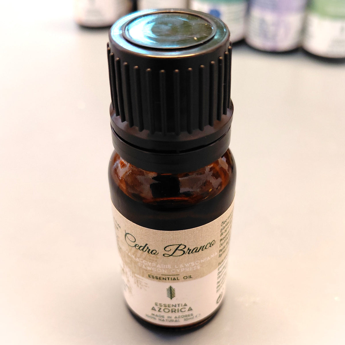 White Cedar Essential Oil – 10ml/100ml Chamaecyparis lawsoniana | Essentia Azorica – Azores Glass bottle
