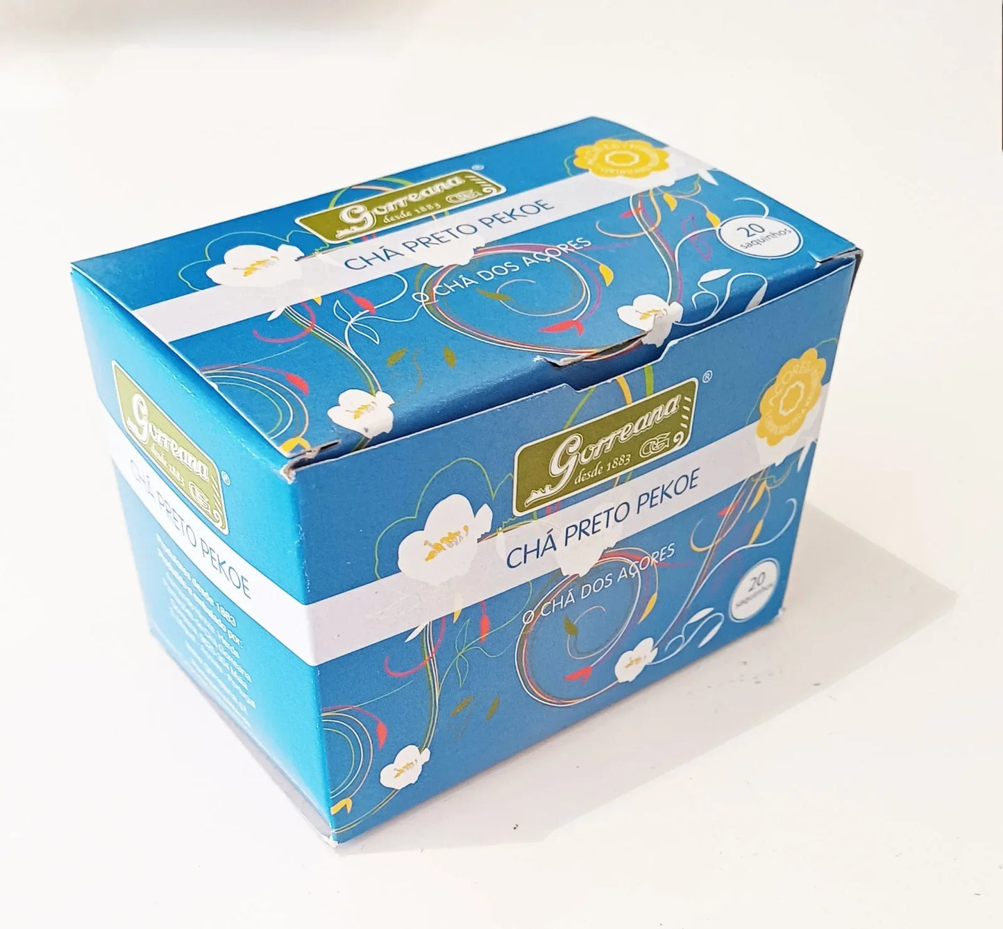 Blue box of Gorreana Chá Preto Pekoe black tea with floral design, containing 20 tea bags